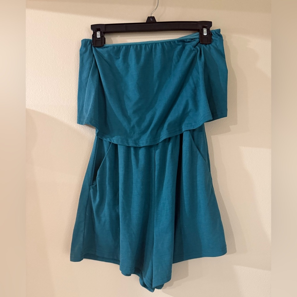 DAVI & DANI Teal Strapless Romper